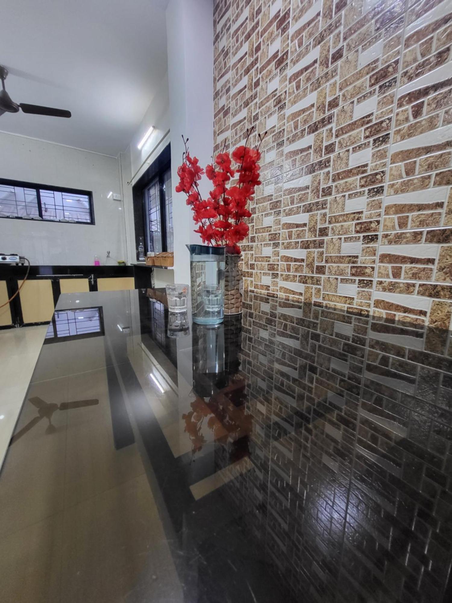 The Perfect Stays Para Disco Big Pool Cricket Turf Villa Lonavala Dış mekan fotoğraf
