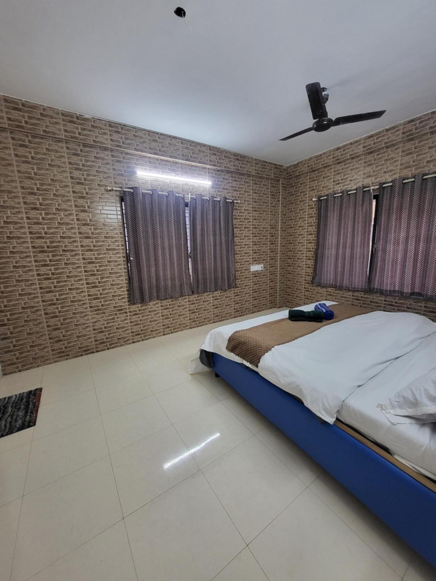 The Perfect Stays Para Disco Big Pool Cricket Turf Villa Lonavala Dış mekan fotoğraf
