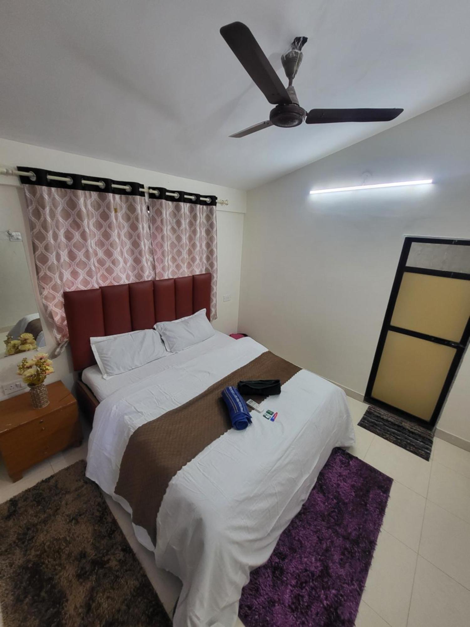 The Perfect Stays Para Disco Big Pool Cricket Turf Villa Lonavala Dış mekan fotoğraf